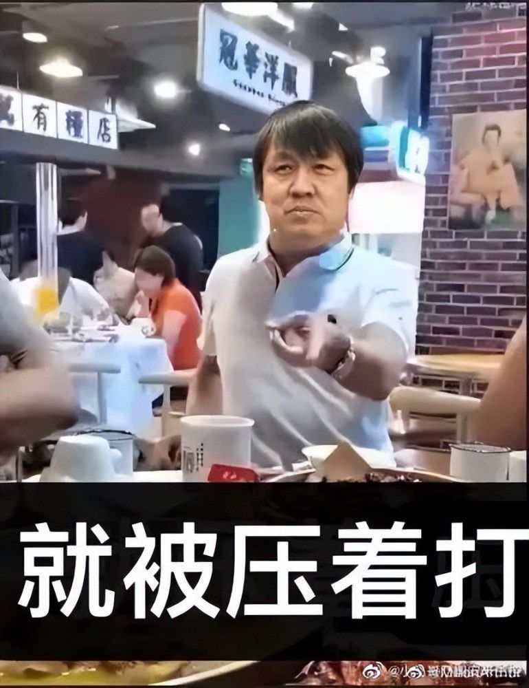 潘晓霜这个人物出现以后，像一团火一样的去熔化他，熔化他那个坚硬的外壳，在那个炎凉的社会里面，这个孤单的人被一团火温暖着，就很让人欣慰